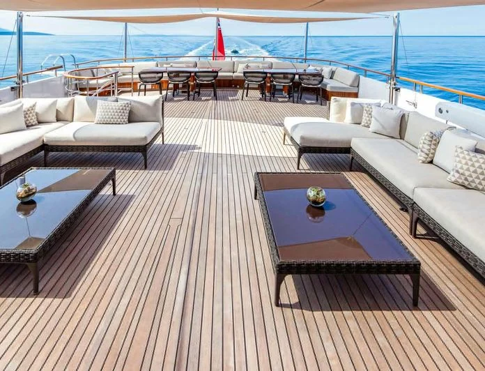 MIRAGE - photo 6, MIRAGE yacht charter
