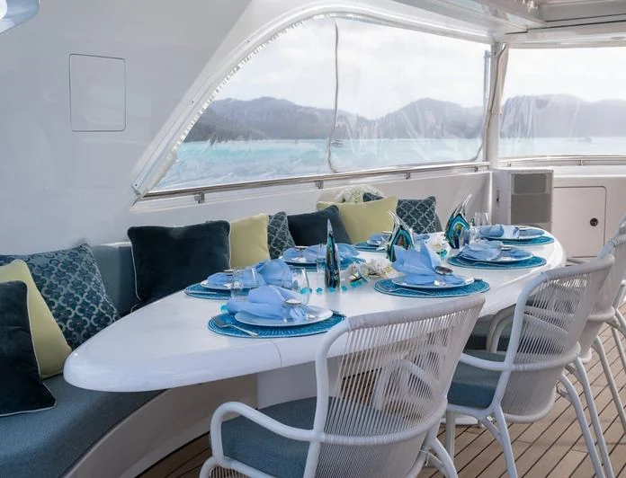 MISCHIEF - photo 14, MISCHIEF yacht charter