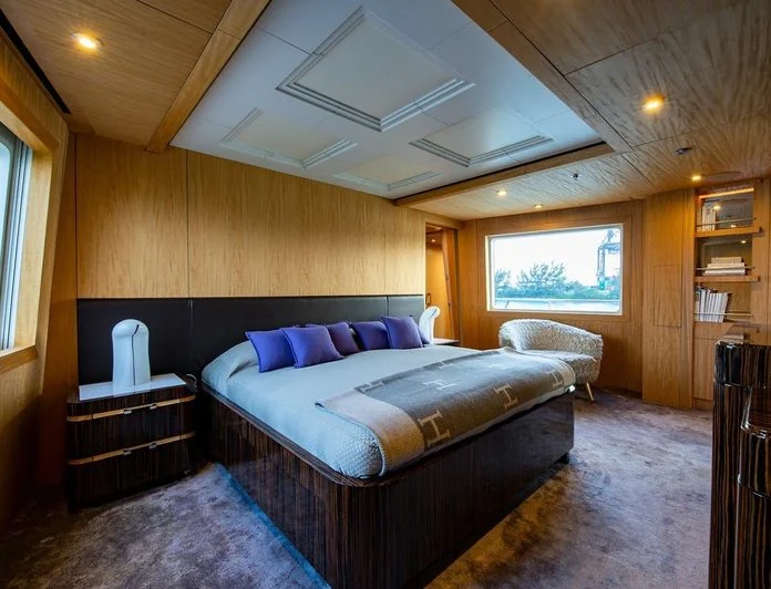 MIZU - photo 7, MIZU yacht charter