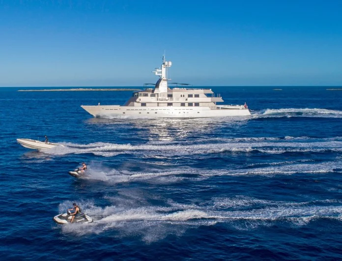 MIZU - photo 13, MIZU yacht charter