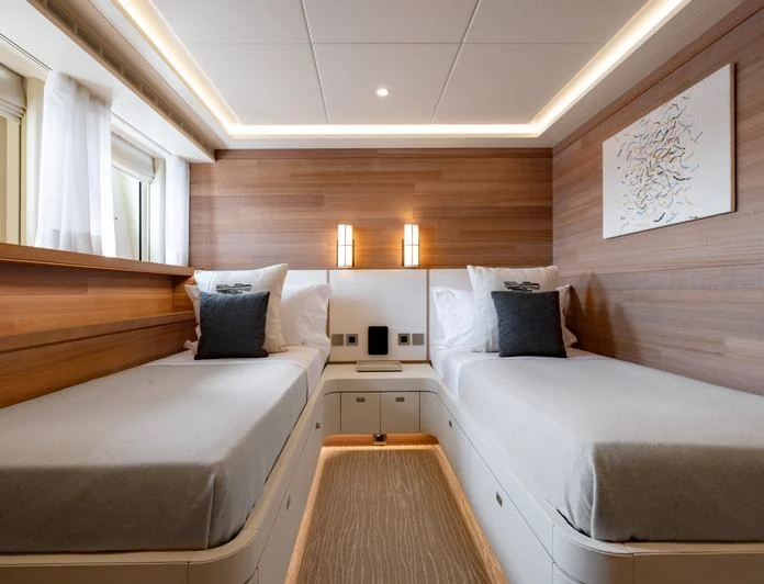 MOUNA - photo 7, MOUNA yacht charter