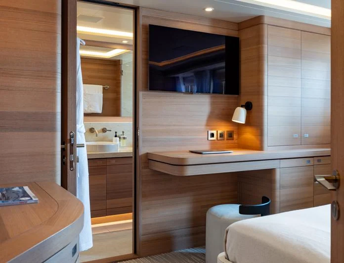 MOUNA - photo 12, MOUNA yacht charter