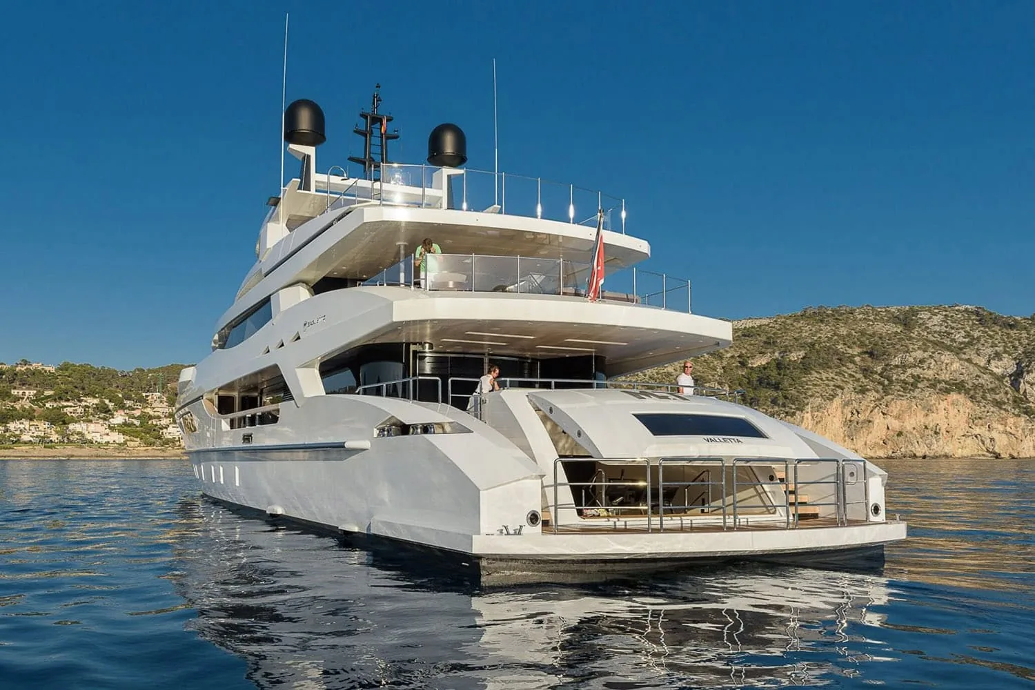 MR T - photo 4 yacht charter Cannes