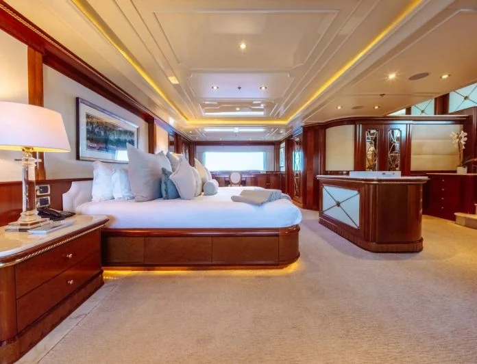 NEXT CHAPTER - photo 8, NEXT CHAPTER yacht charter