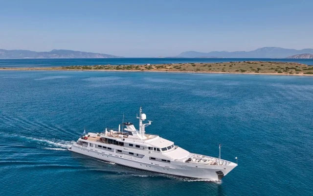 O'NATALINA - superyacht for week charter