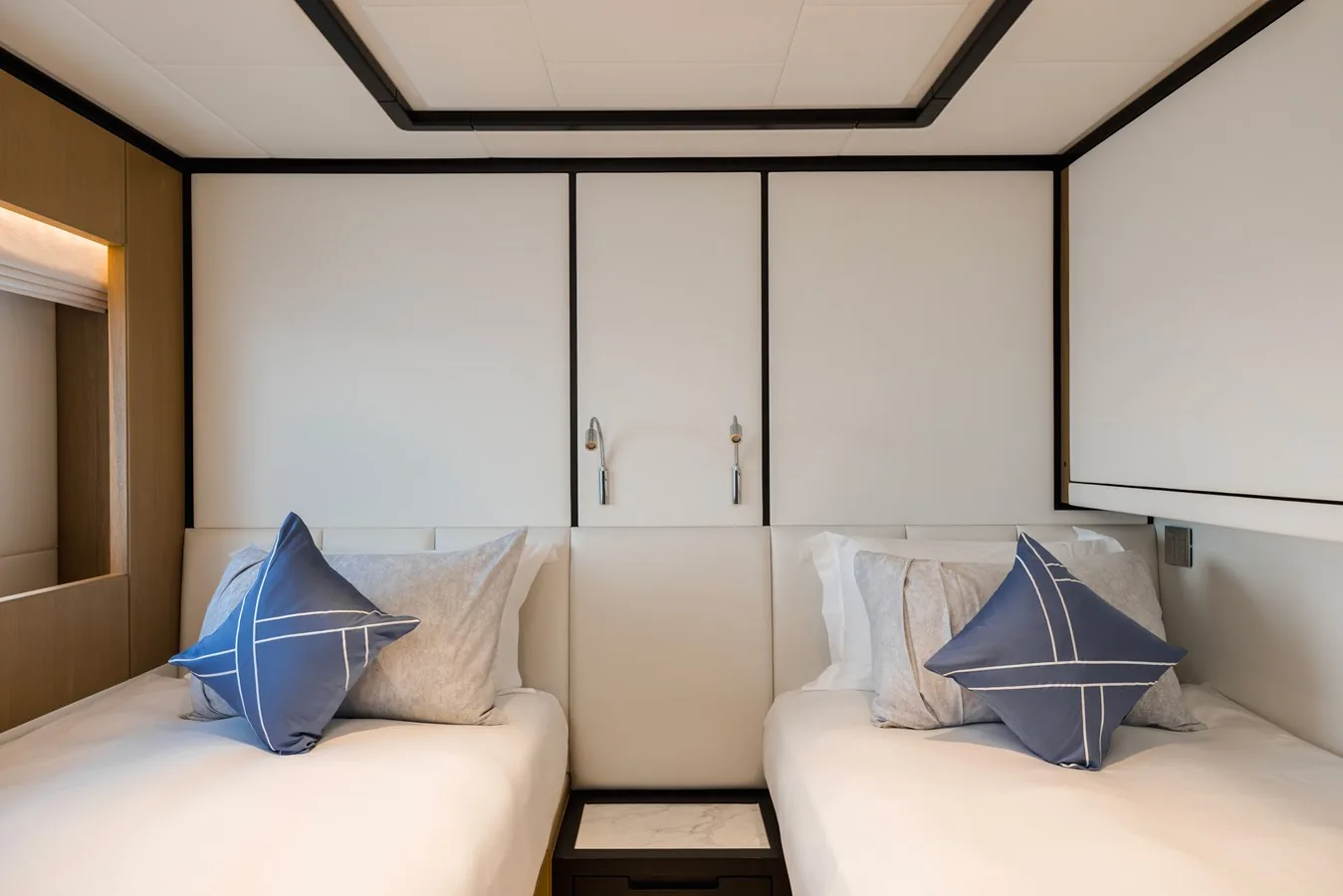 OLIVIA - photo 18 yacht charter Cannes