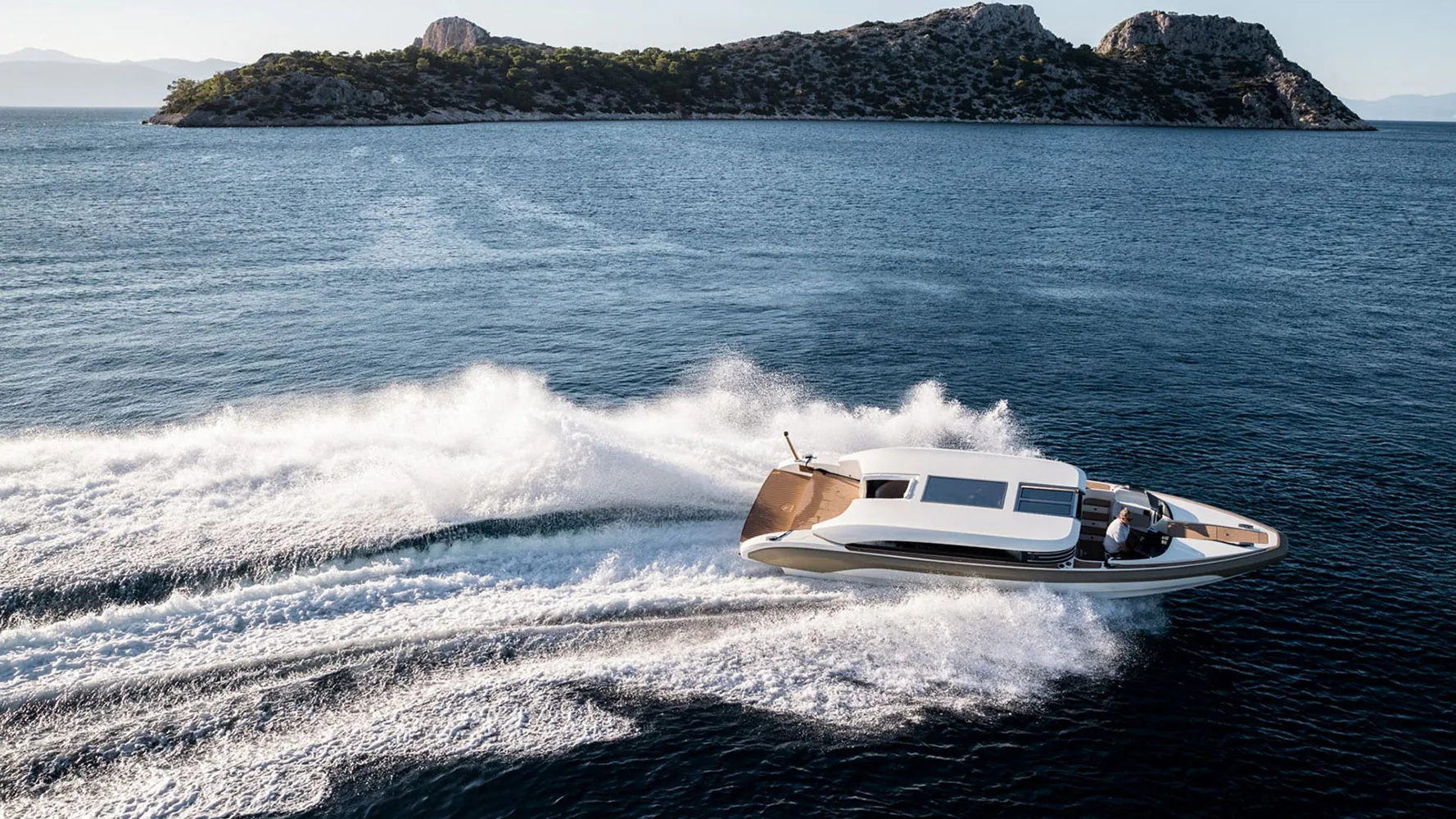OPTASIA - photo 4 yacht charter Cannes