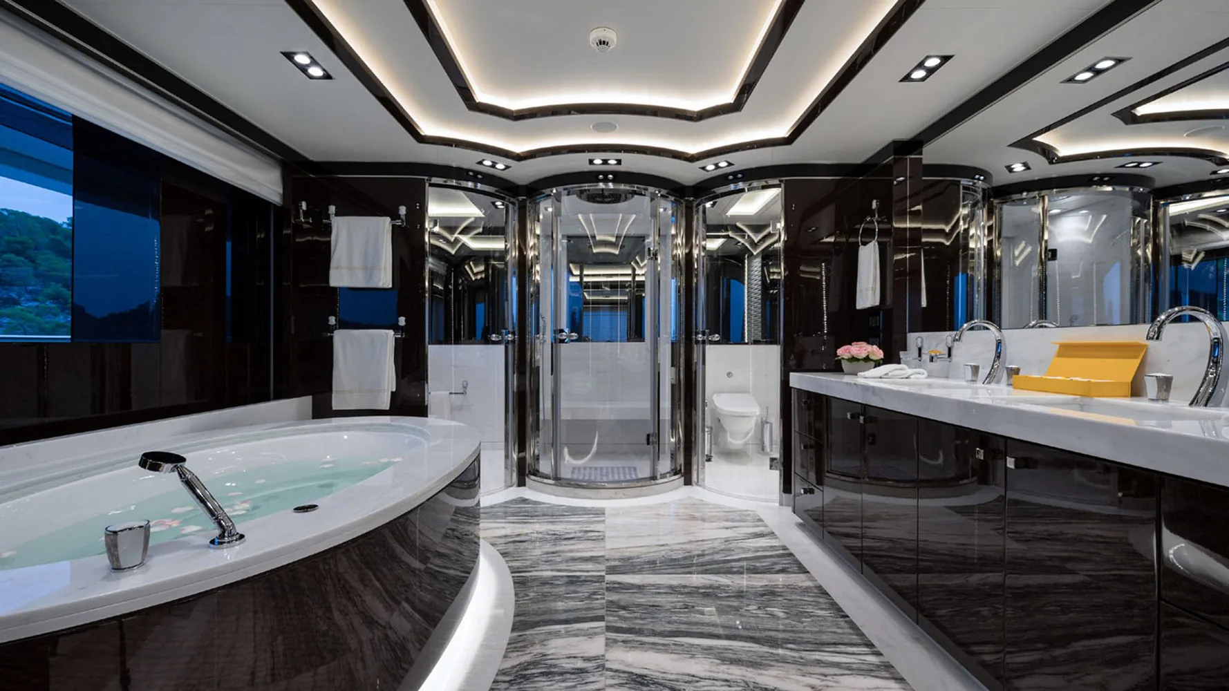 OPTASIA - photo 8 yacht charter Cannes
