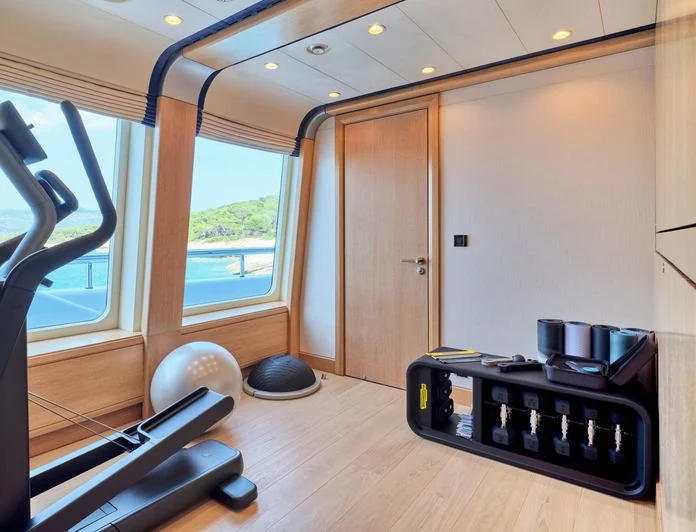 ORA - photo 8, ORA yacht charter