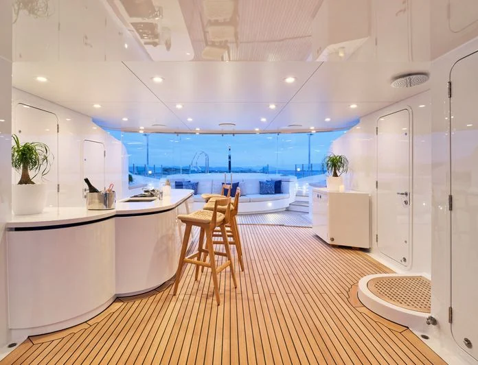 ORA - photo 9, ORA yacht charter