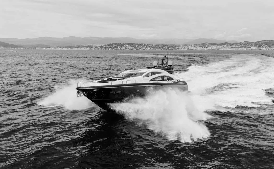 Palumba - photo 34 yacht charter Cannes