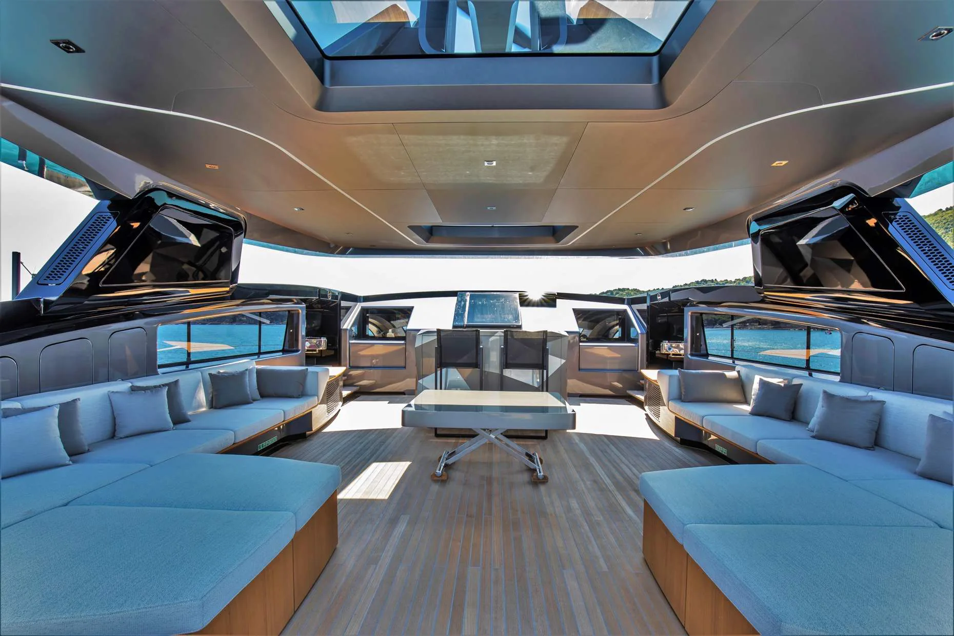 Panam - photo 13 yacht charter Cannes