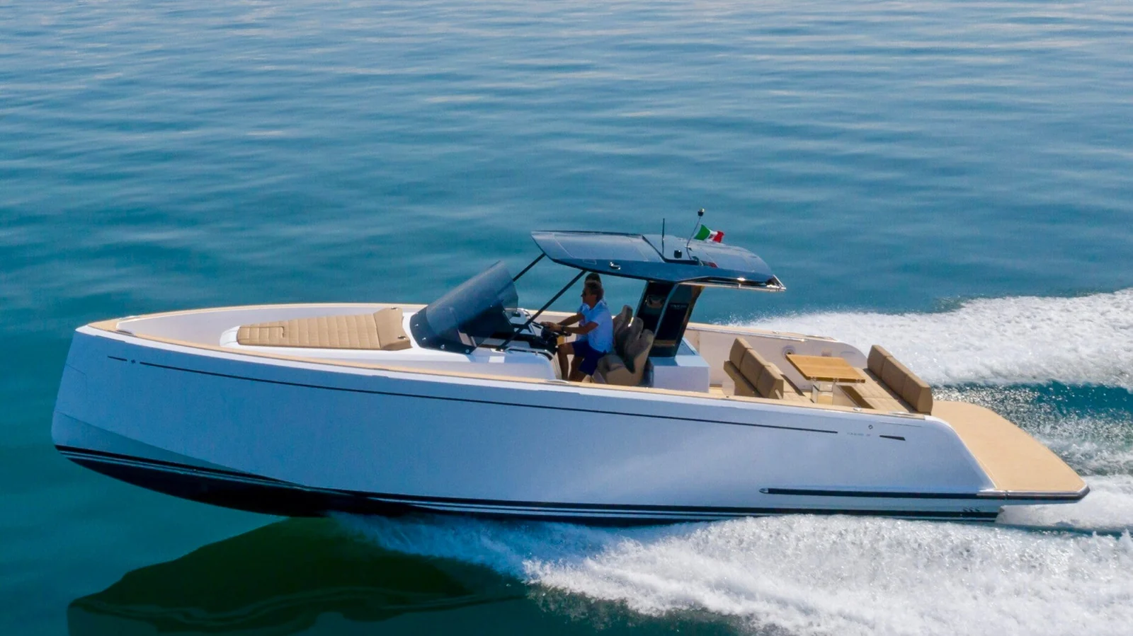 Pardo 38 - photo 5 yacht charter Cannes