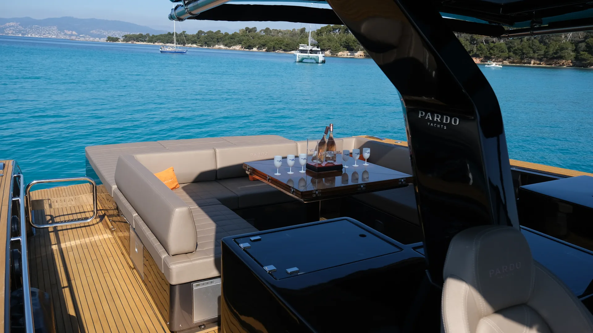 Pardo 50 - photo 10 yacht charter Cannes