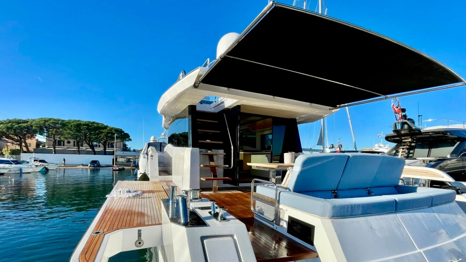 Pardo 60 - photo 6 yacht charter Cannes