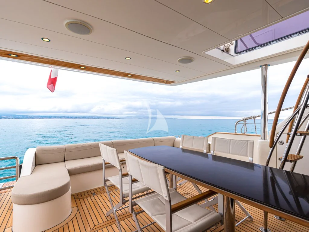 Passion - photo 12 yacht charter Cannes