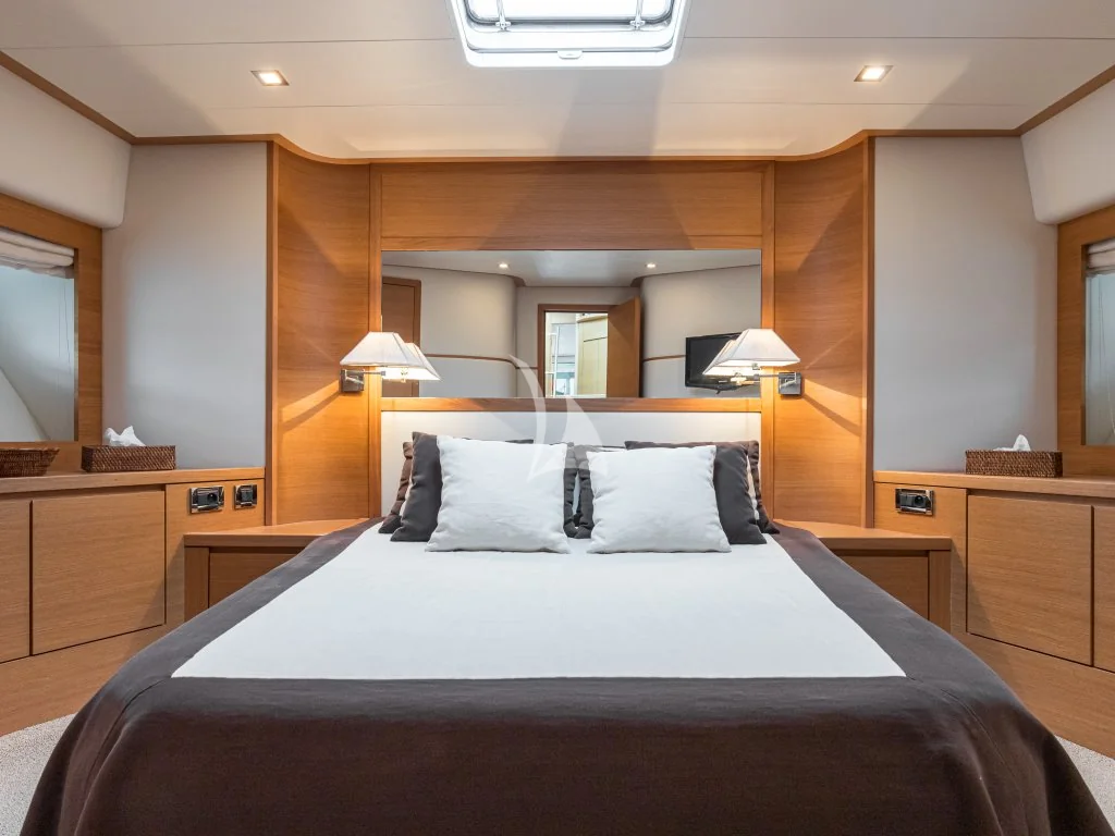 Passion - photo 23 yacht charter Cannes