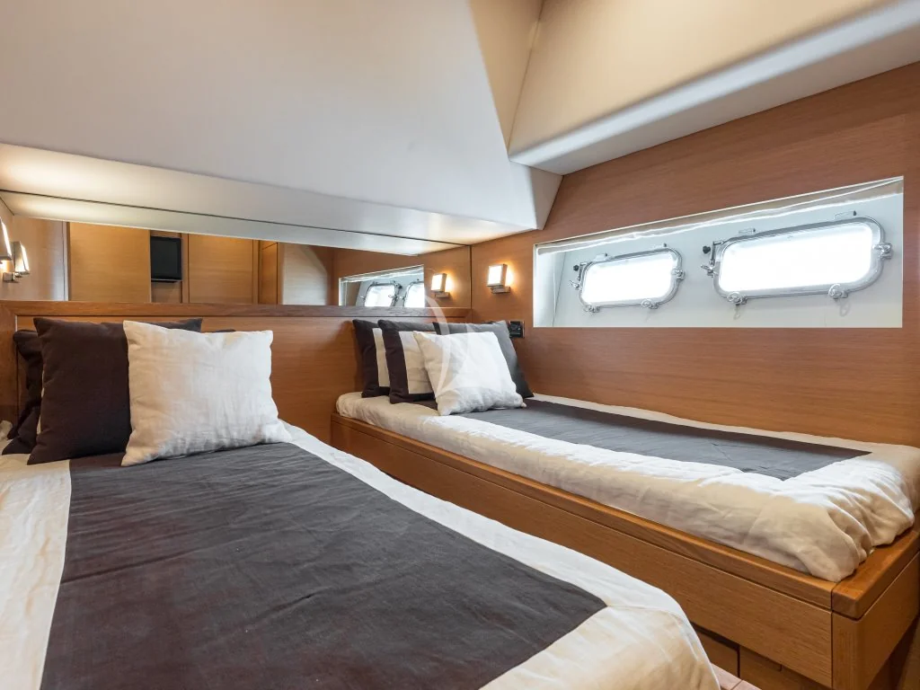 Passion - photo 26 yacht charter Cannes