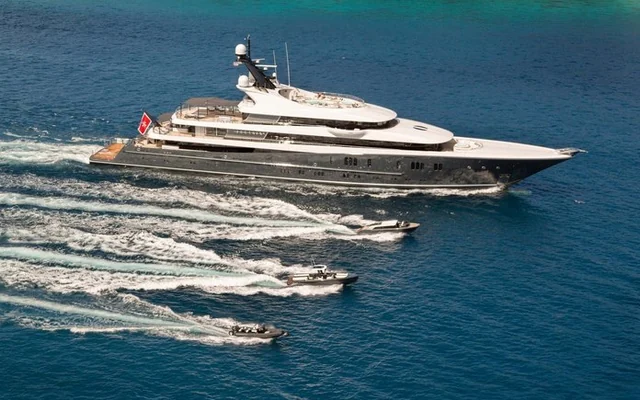 PHOENIX 2 - superyacht for week charter