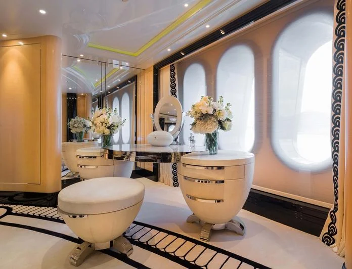PHOENIX 2 - photo 4, PHOENIX 2 yacht charter