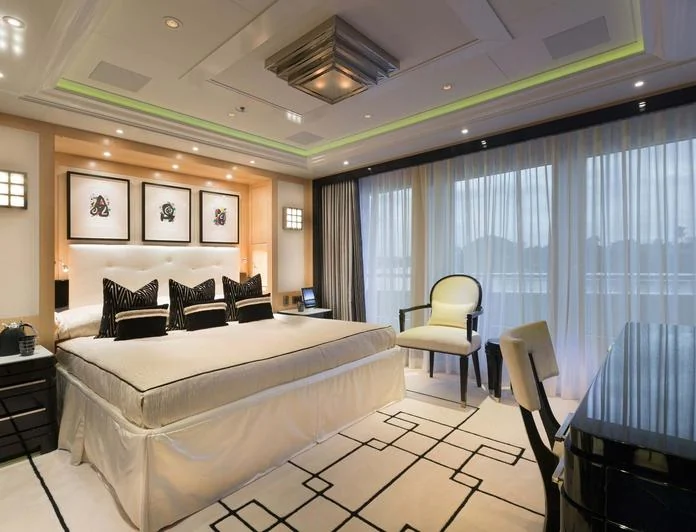 PHOENIX 2 - photo 6, PHOENIX 2 yacht charter