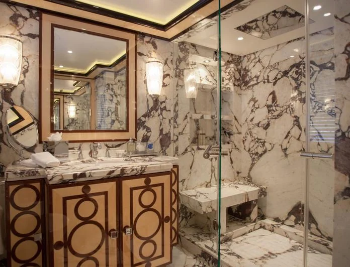 PLAN B - photo 6, PLAN B yacht charter