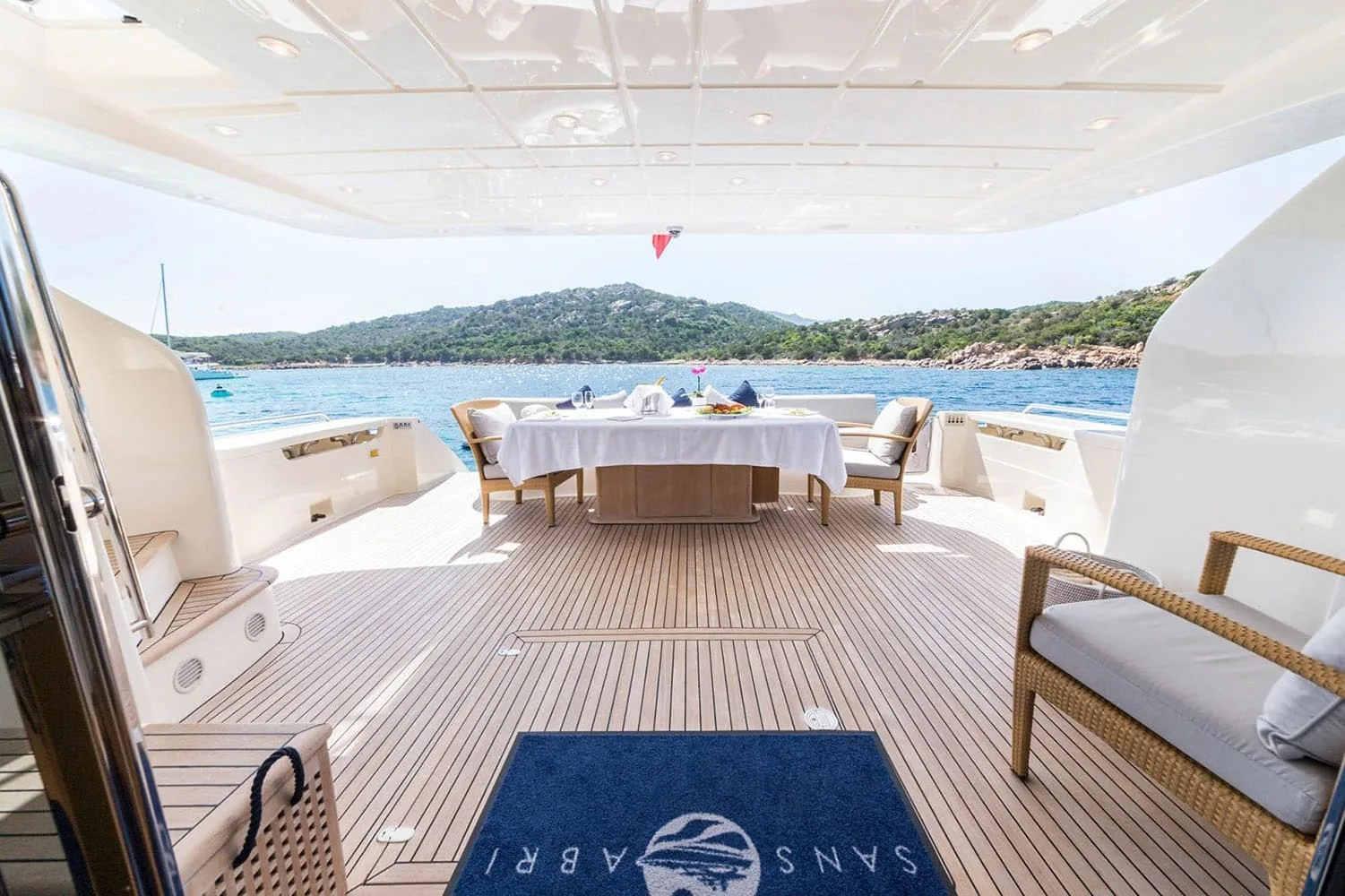 PORTHOS - photo 18 yacht charter Cannes