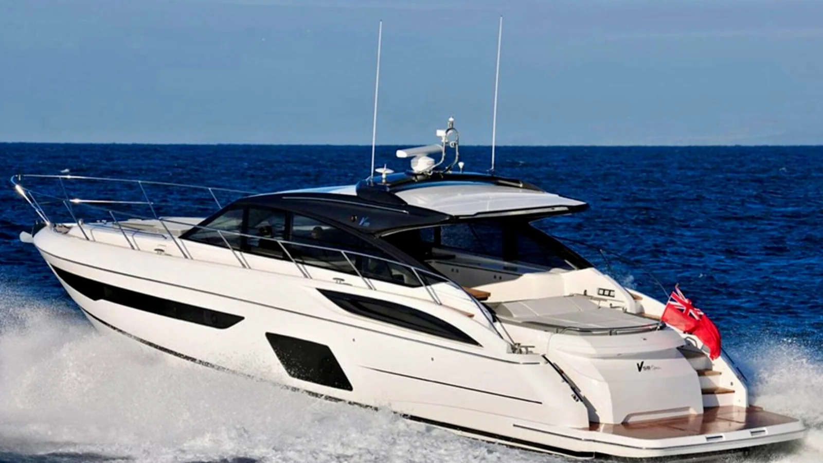 Princess V58 - photo 3 yacht charter Cannes