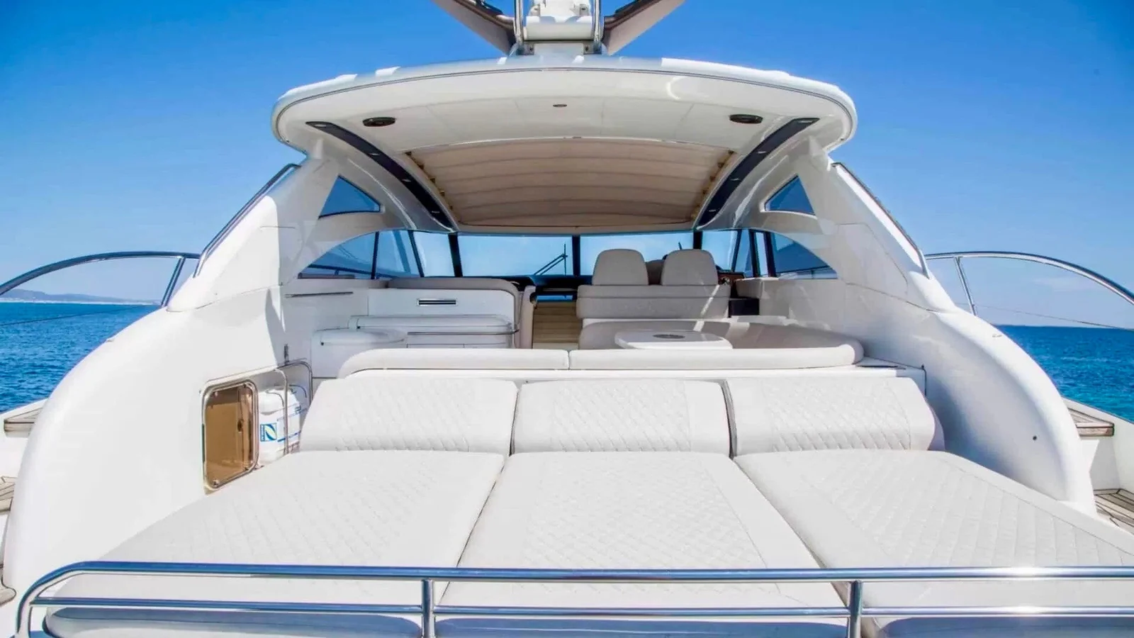 Princess V58 - photo 8 yacht charter Cannes