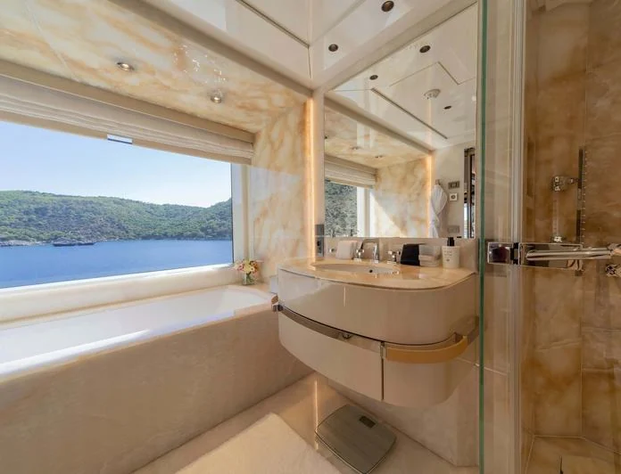 PROJECT X - photo 11, PROJECT X yacht charter