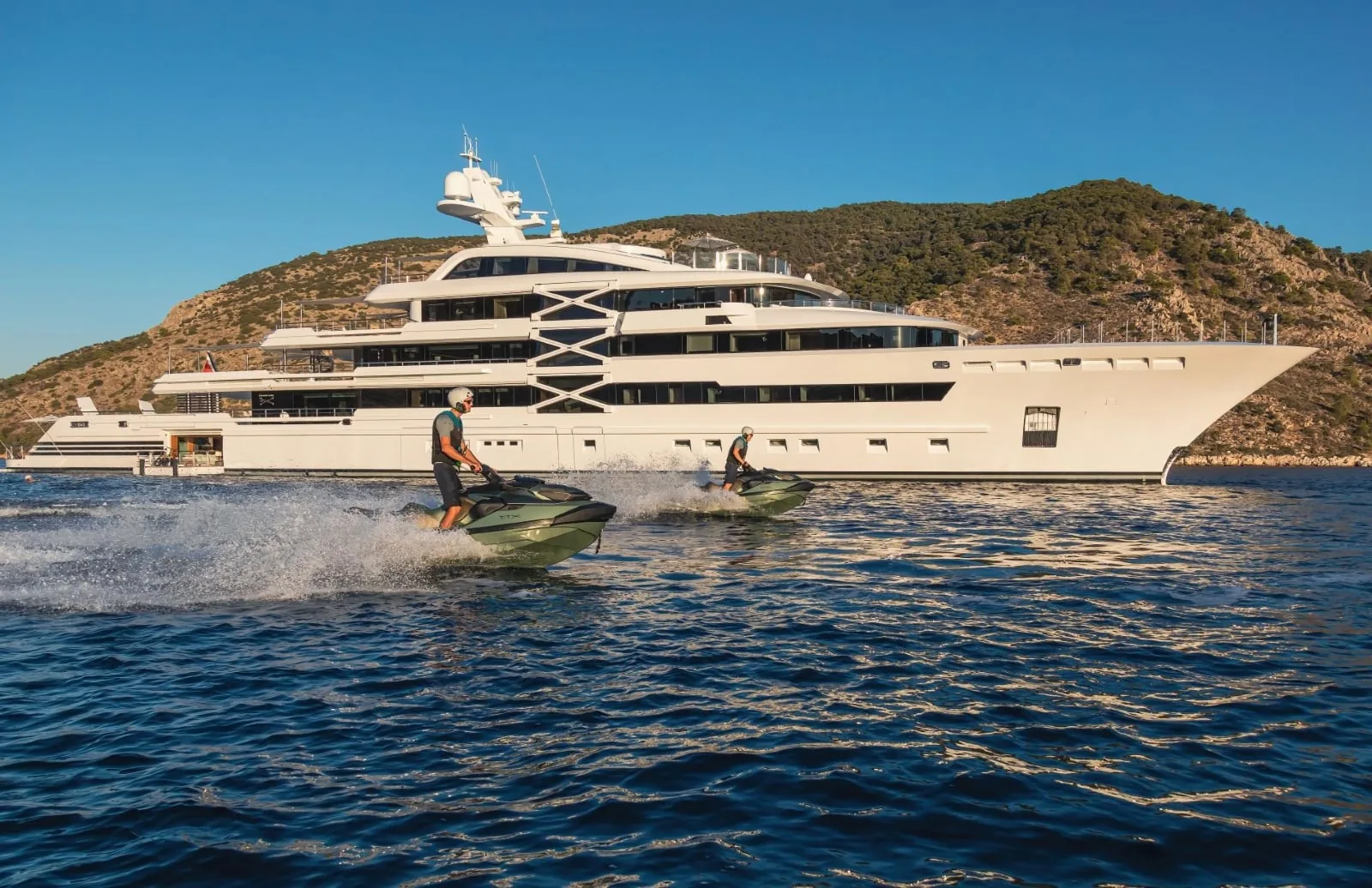 PROJECT X - photo 2 location yacht Cannes
