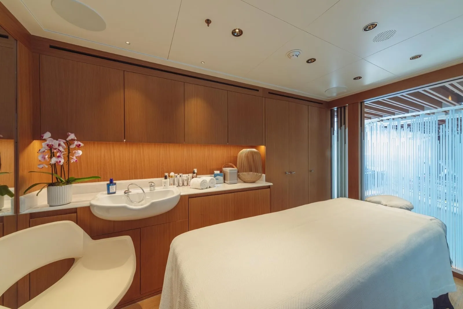 PROJECT X - photo 11 location yacht Cannes
