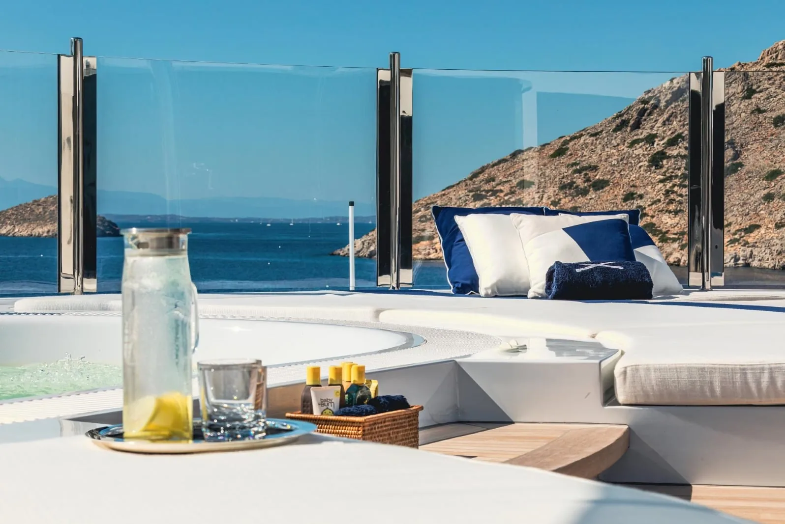 PROJECT X - photo 19 location yacht Cannes