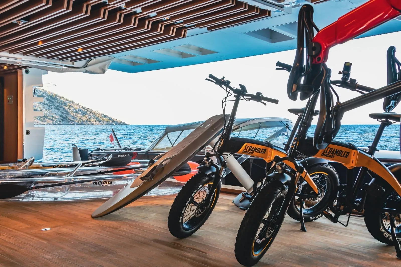 PROJECT X - photo 23 location yacht Cannes