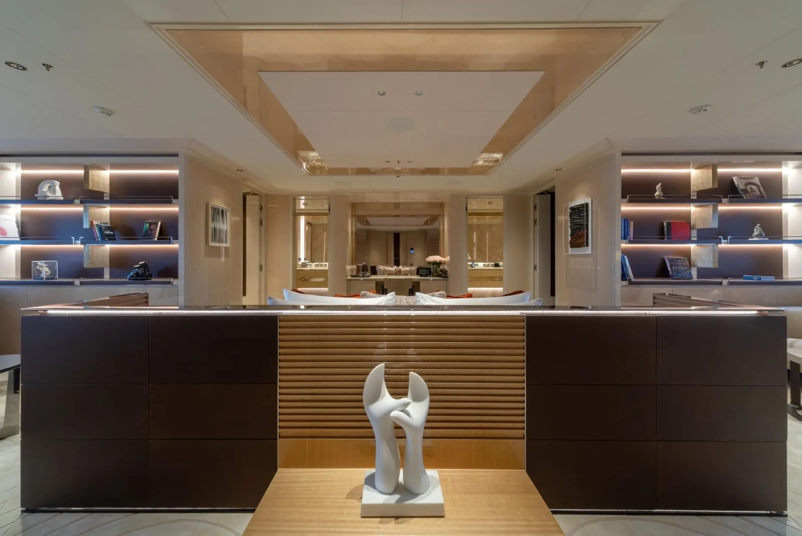 PROJECT X - photo 42 location yacht Cannes