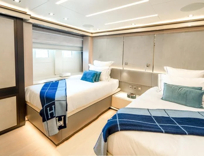 PROVOCATEUR - photo 6, PROVOCATEUR yacht charter