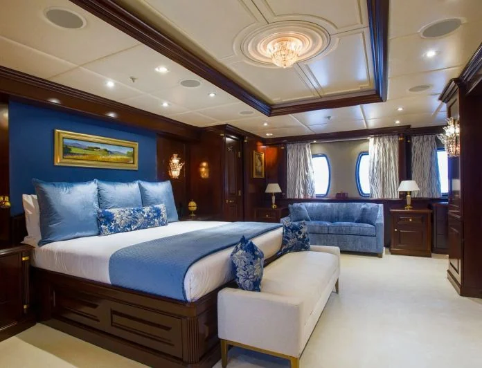 PURPOSE - photo 4, PURPOSE yacht charter