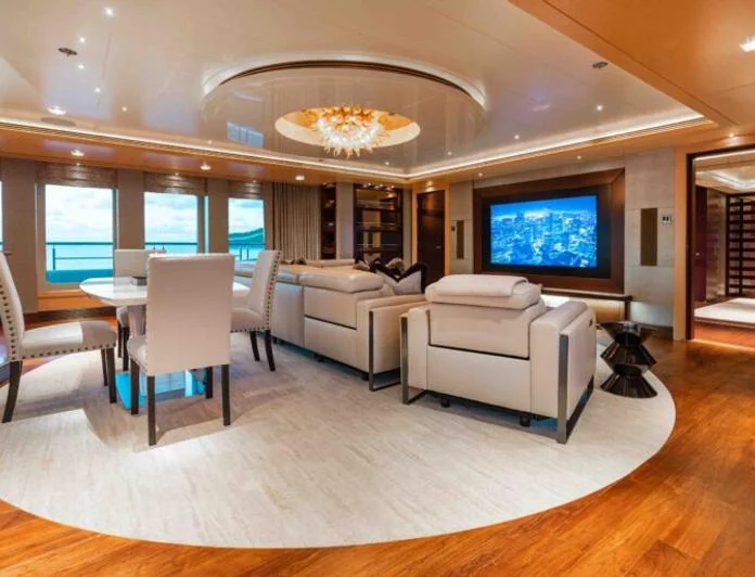 QUANTUM OF SOLACE - photo 5, QUANTUM OF SOLACE yacht charter