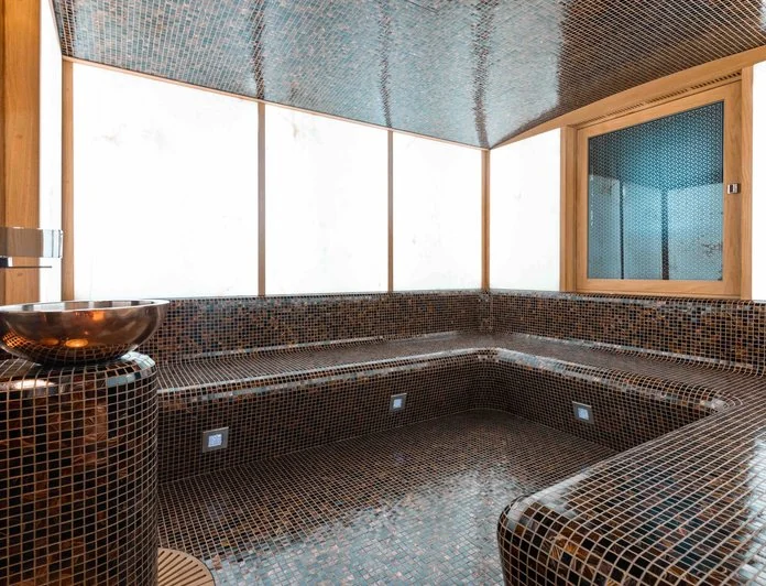 QUANTUM OF SOLACE - photo 7, QUANTUM OF SOLACE yacht charter