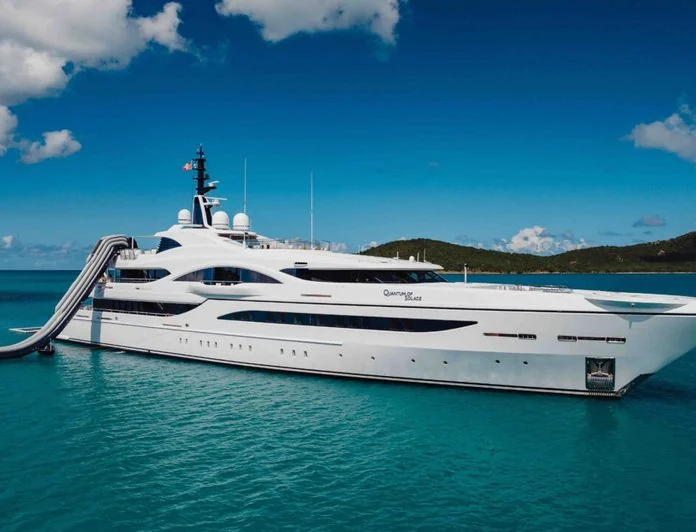 QUANTUM OF SOLACE - photo 17, QUANTUM OF SOLACE yacht charter