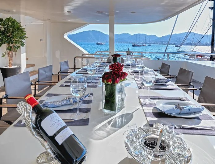QUEEN MARE - photo 9, QUEEN MARE yacht charter