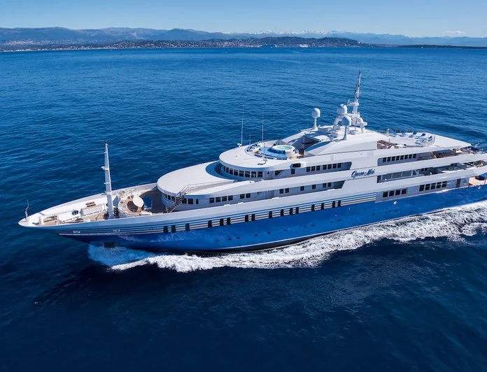QUEEN MIRI - photo 1, QUEEN MIRI yacht charter