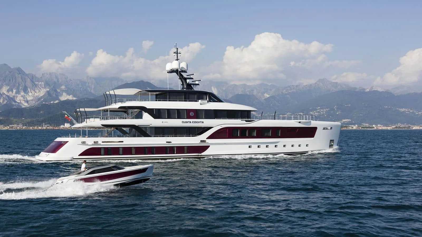 QUINTA ESSENTIA - photo 1 yacht charter Cannes