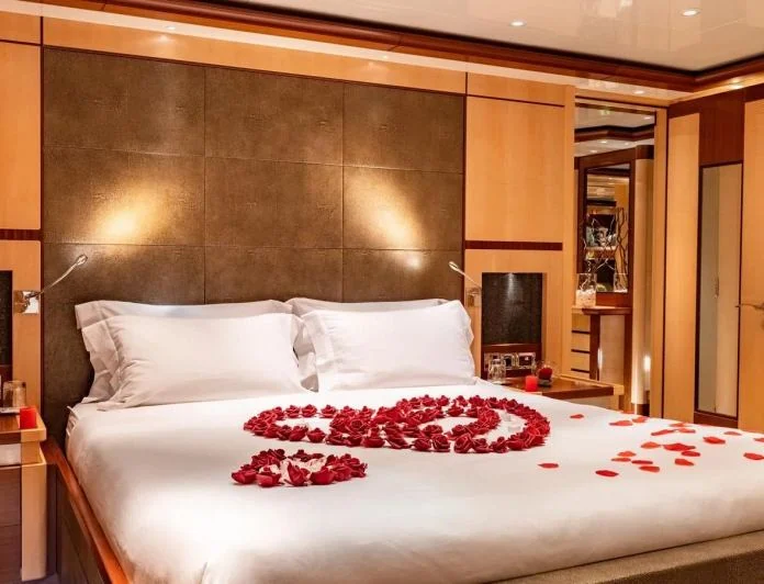 RARE FIND - photo 10, RARE FIND yacht charter