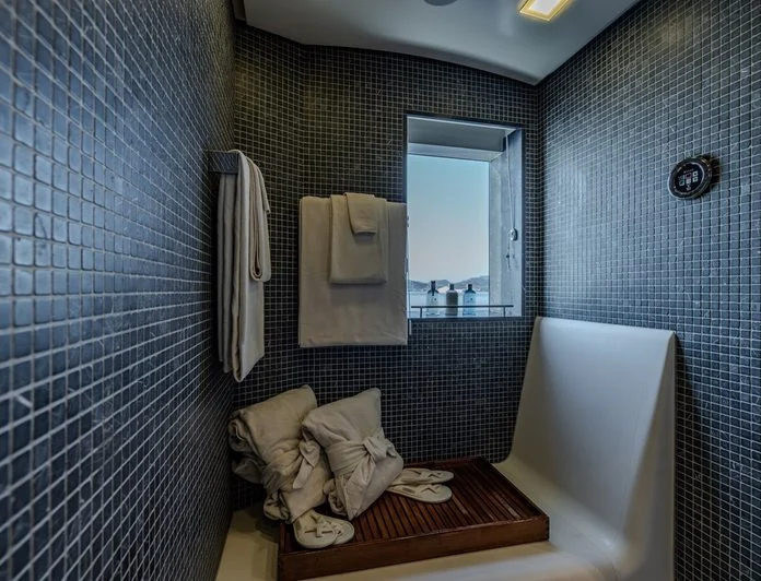 REBELS - photo 19, REBELS yacht charter