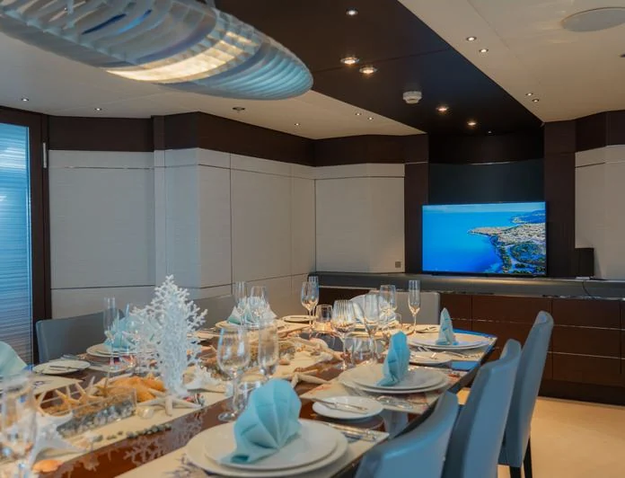 RENEGADE - photo 7, RENEGADE yacht charter