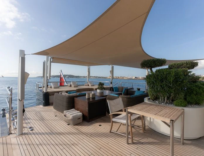 RENEGADE - photo 14, RENEGADE yacht charter
