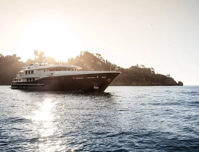 REVELRY - photo 1, REVELRY yacht charter