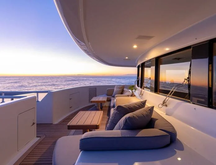 REVELRY - photo 16, REVELRY yacht charter