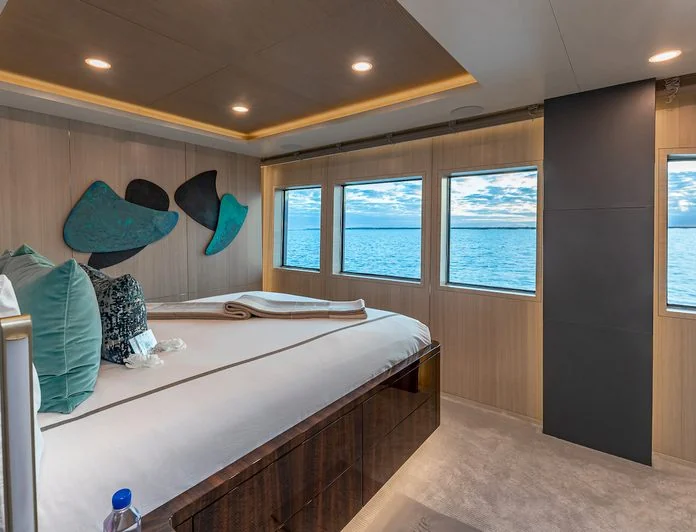 REVERIE - photo 13, REVERIE yacht charter